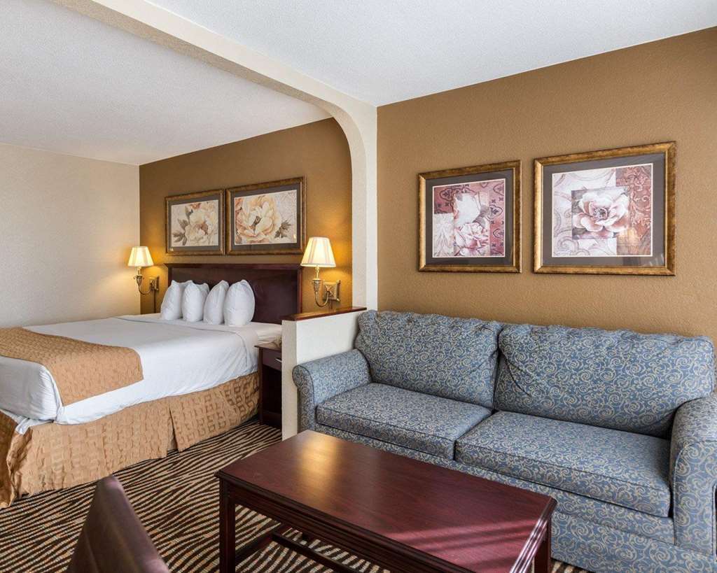 Quality Inn Near Hampton Coliseum Habitación foto